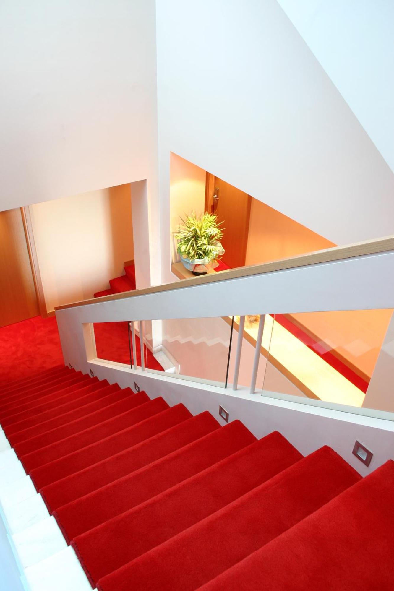 Deves Hotel Нафплион Экстерьер фото